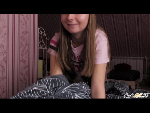 ❤️ Blondie-ն խորապես ծծում է իր BFF-ը և ավարտում է իր բերանում ❤❌ Որակյալ պոռնո մեզ մոտ ☑